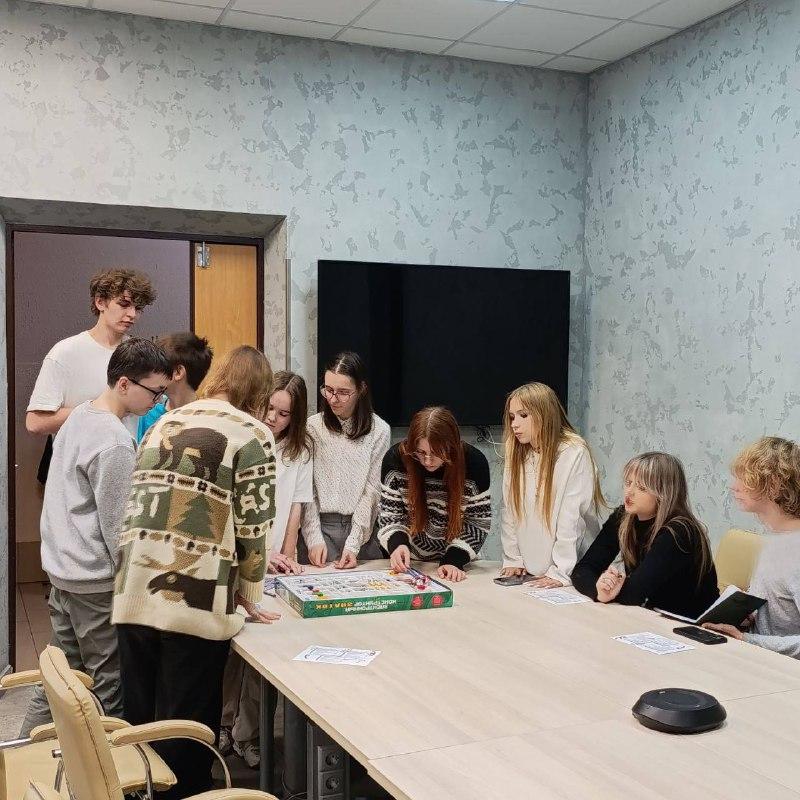 Изображение №6