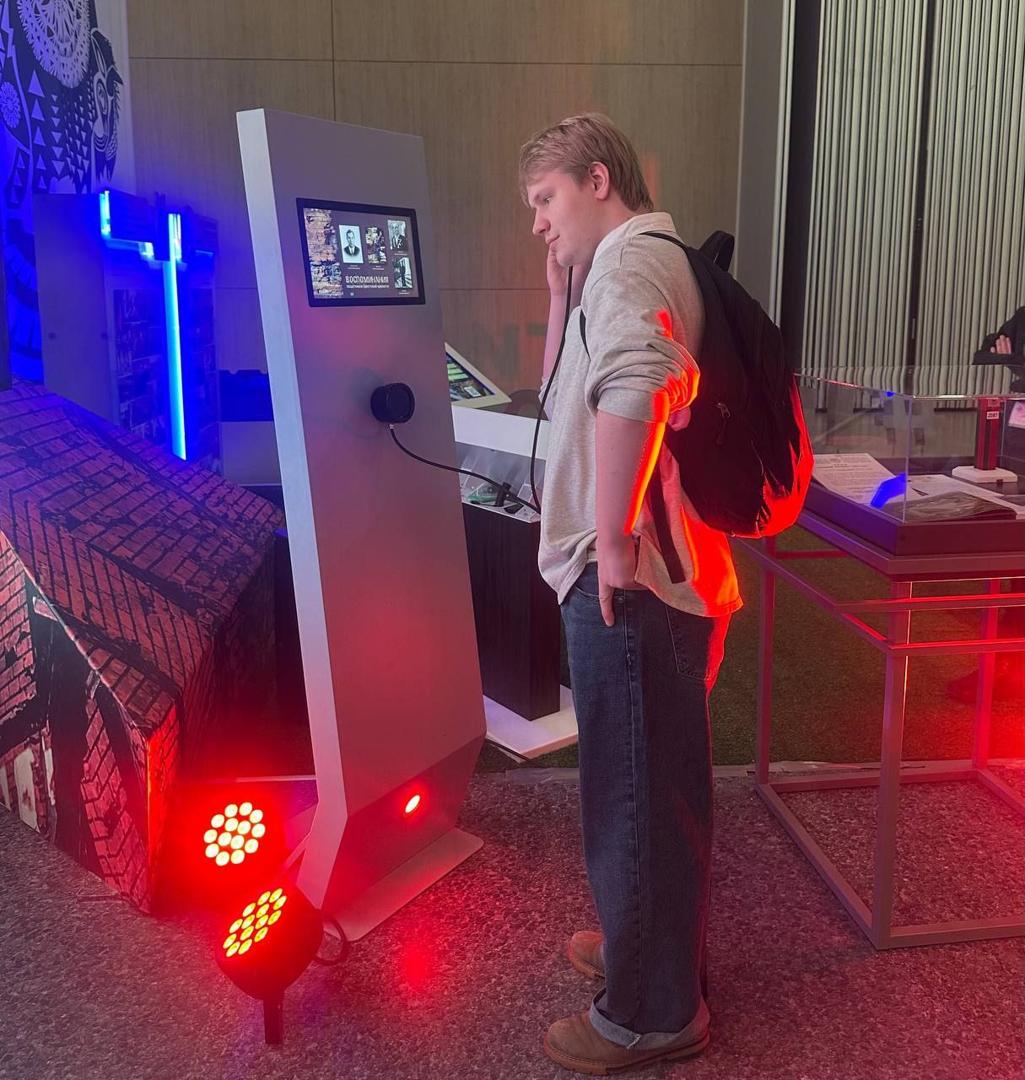 Изображение №6