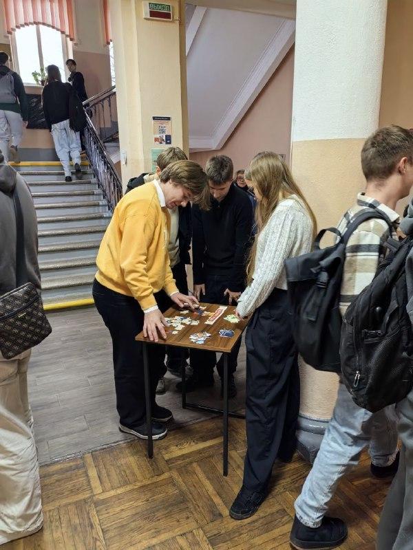 Изображение №6