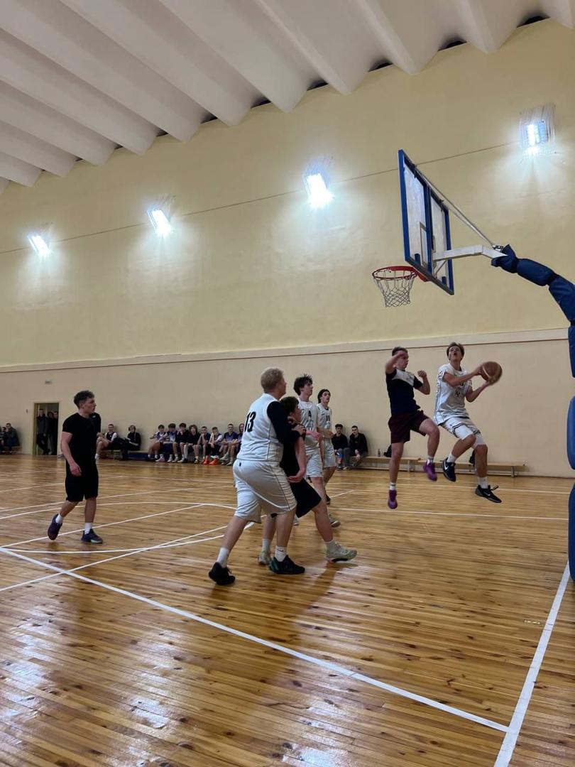 Изображение №6