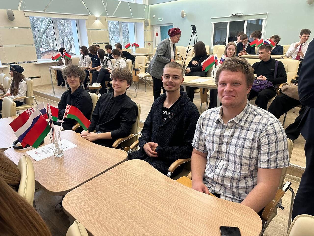 Студэнты ІРЦ прынялі ўдзел у Міжнародным маладзёжным форуме «Час быць у руху. Дыялог пакаленняў у імя памяці і адзінства»