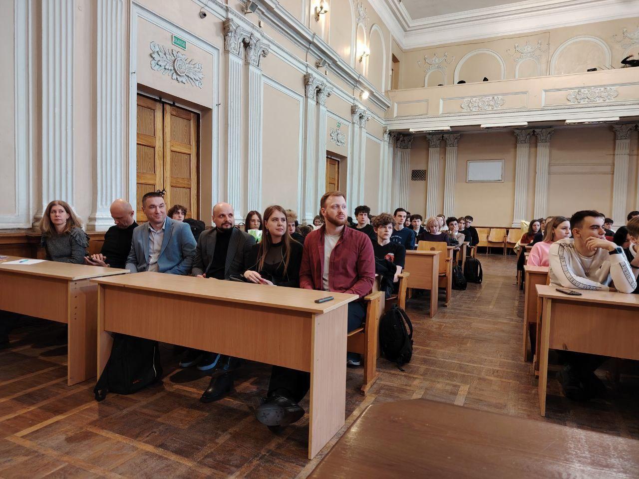 Изображение №6