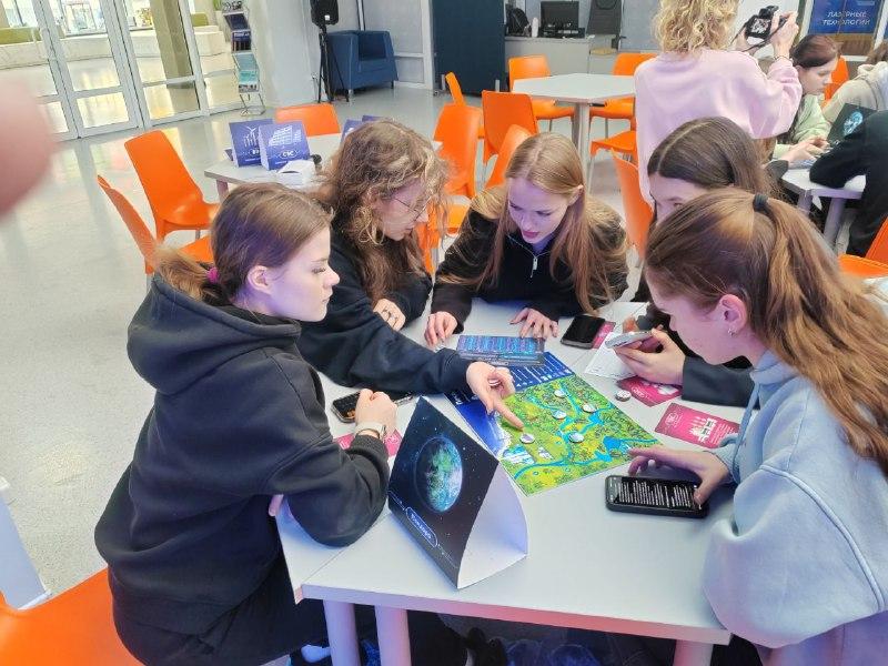 Изображение №10