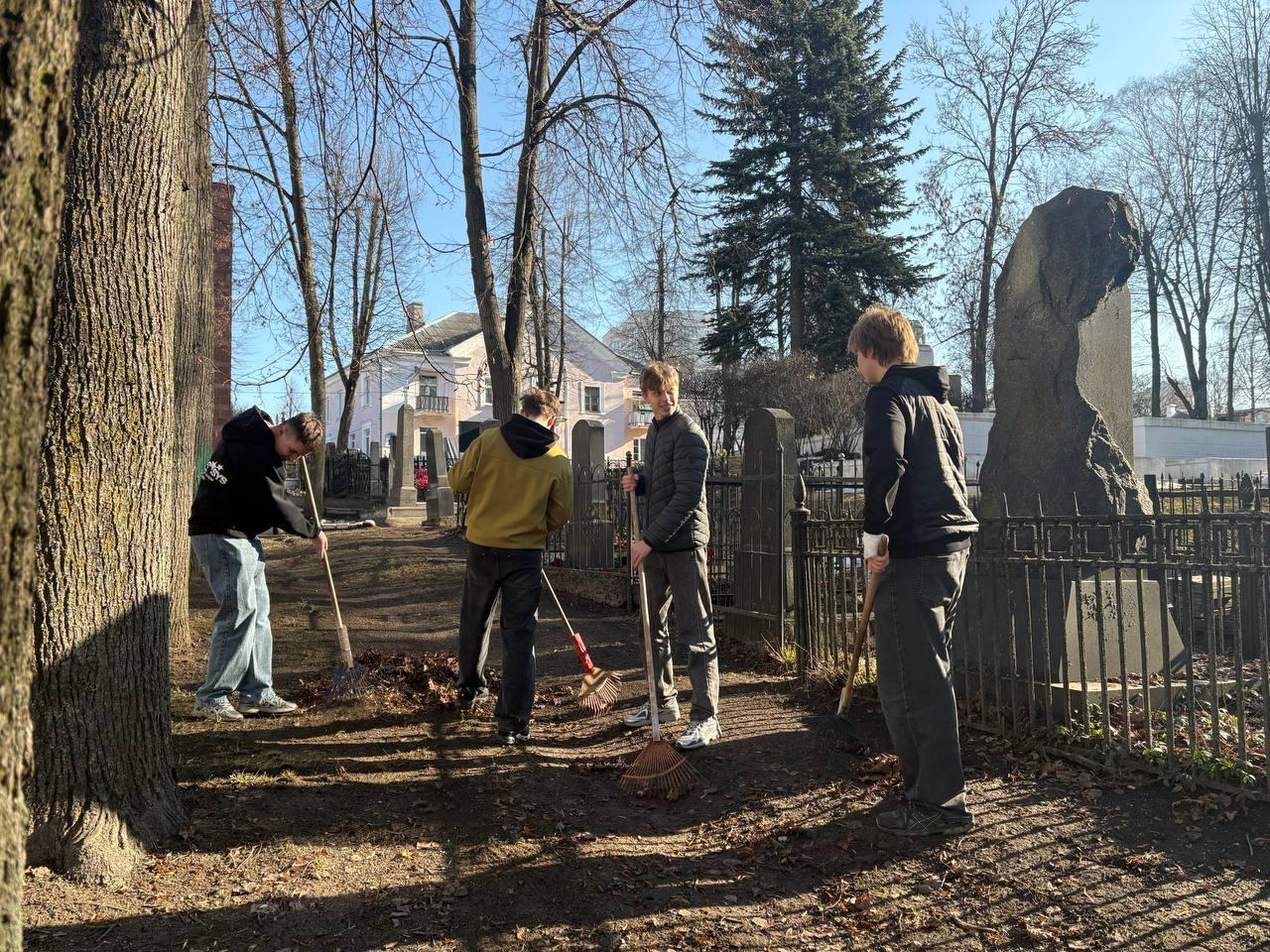 Изображение №6