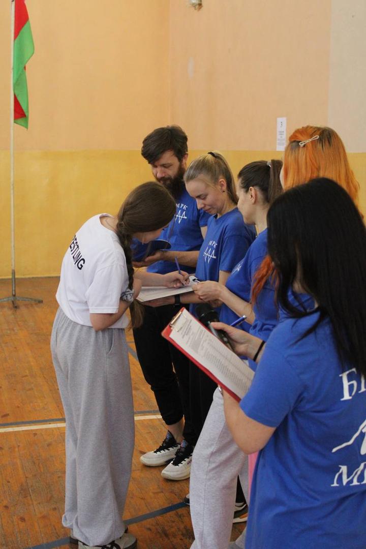 Изображение №6