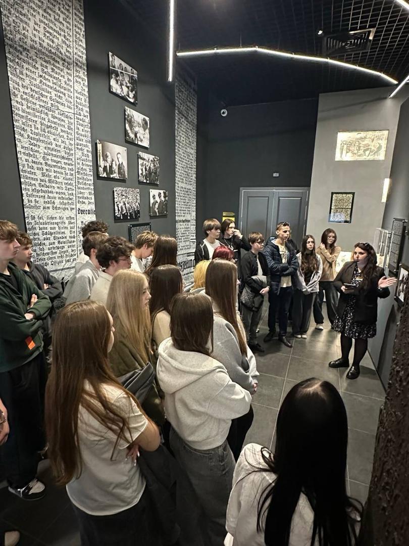 Изображение №5