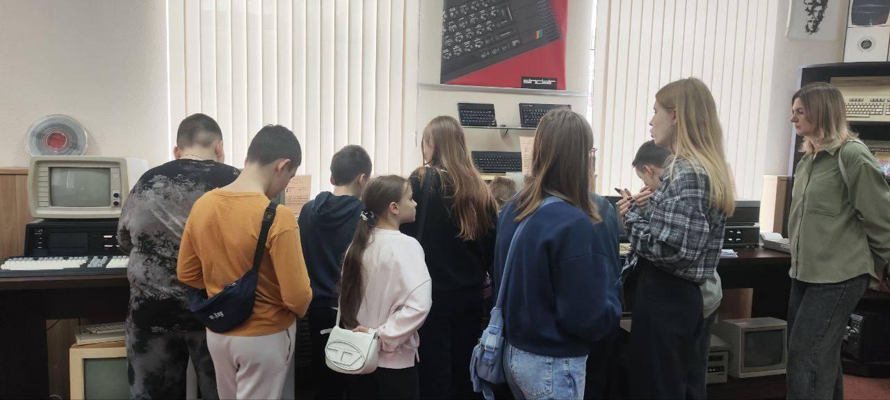 Изображение №6