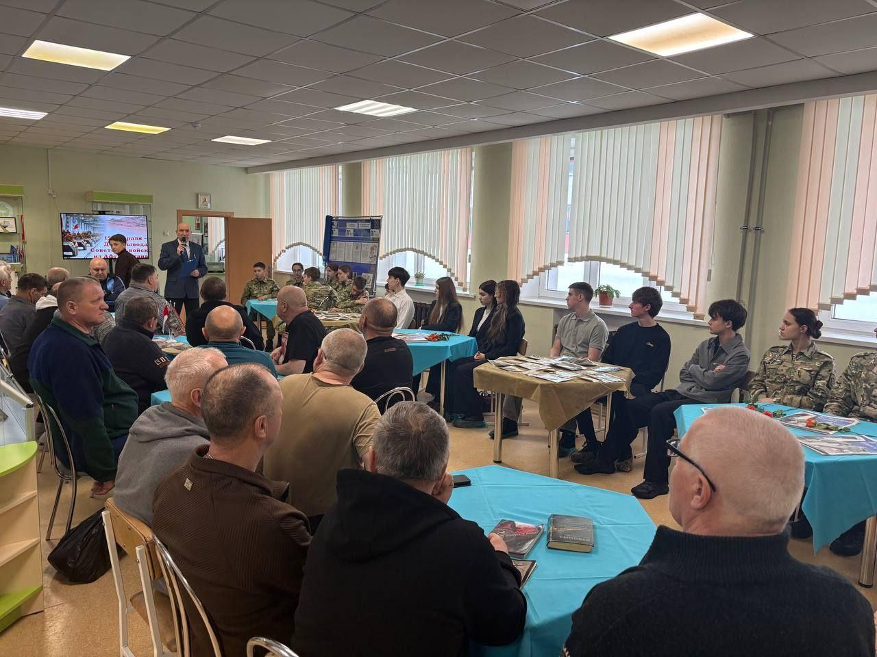 Изображение №5