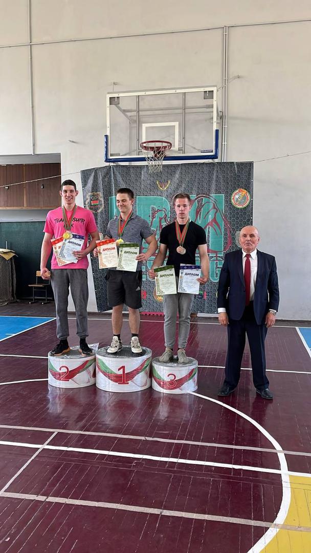 Изображение №8