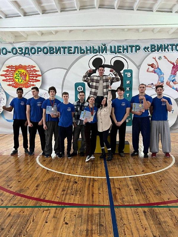 Изображение №10