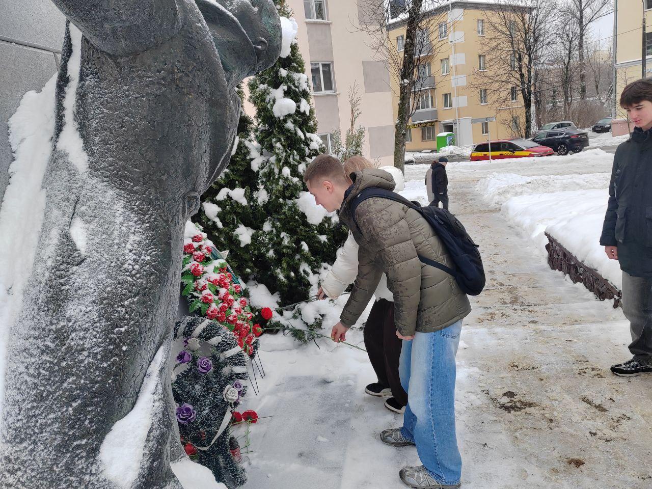 Изображение №1