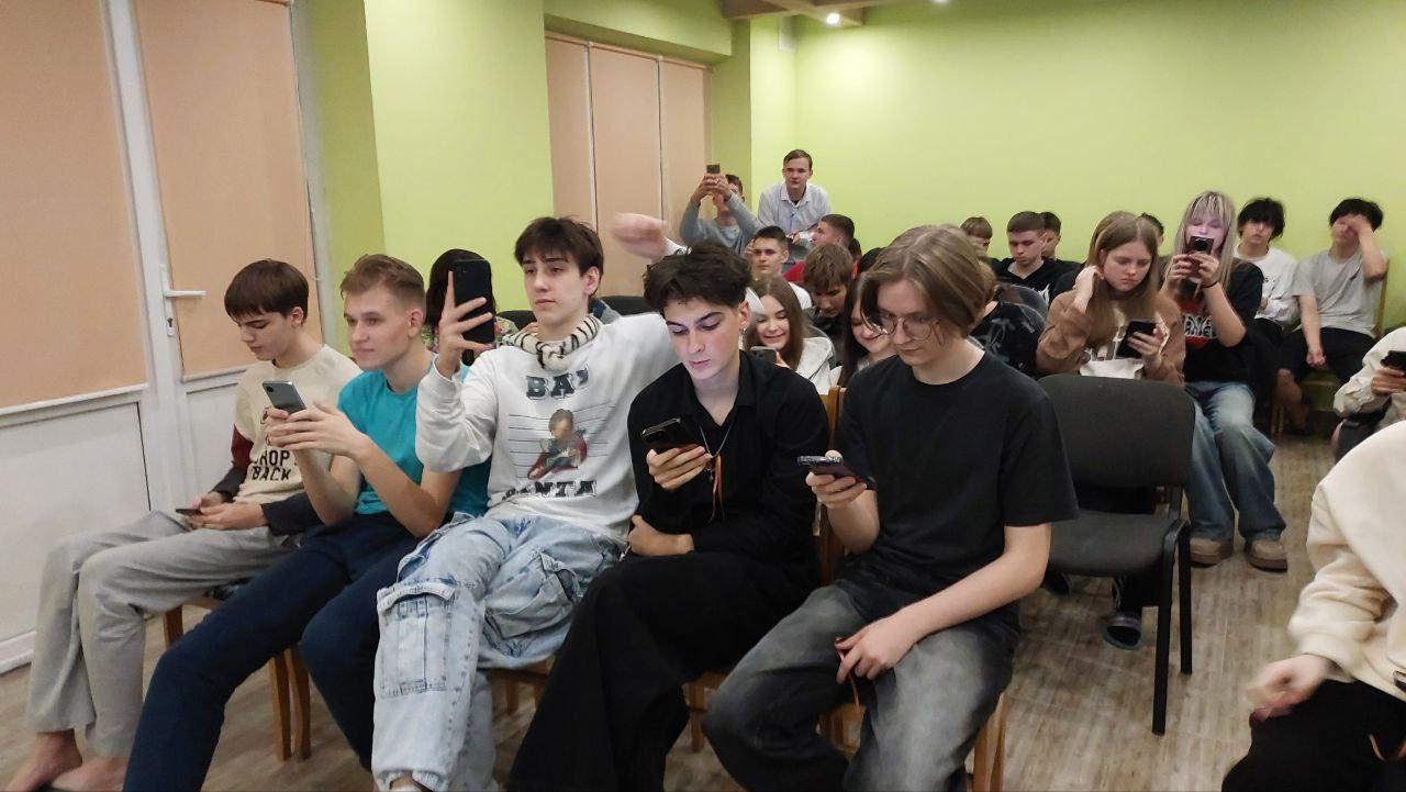 Изображение №4