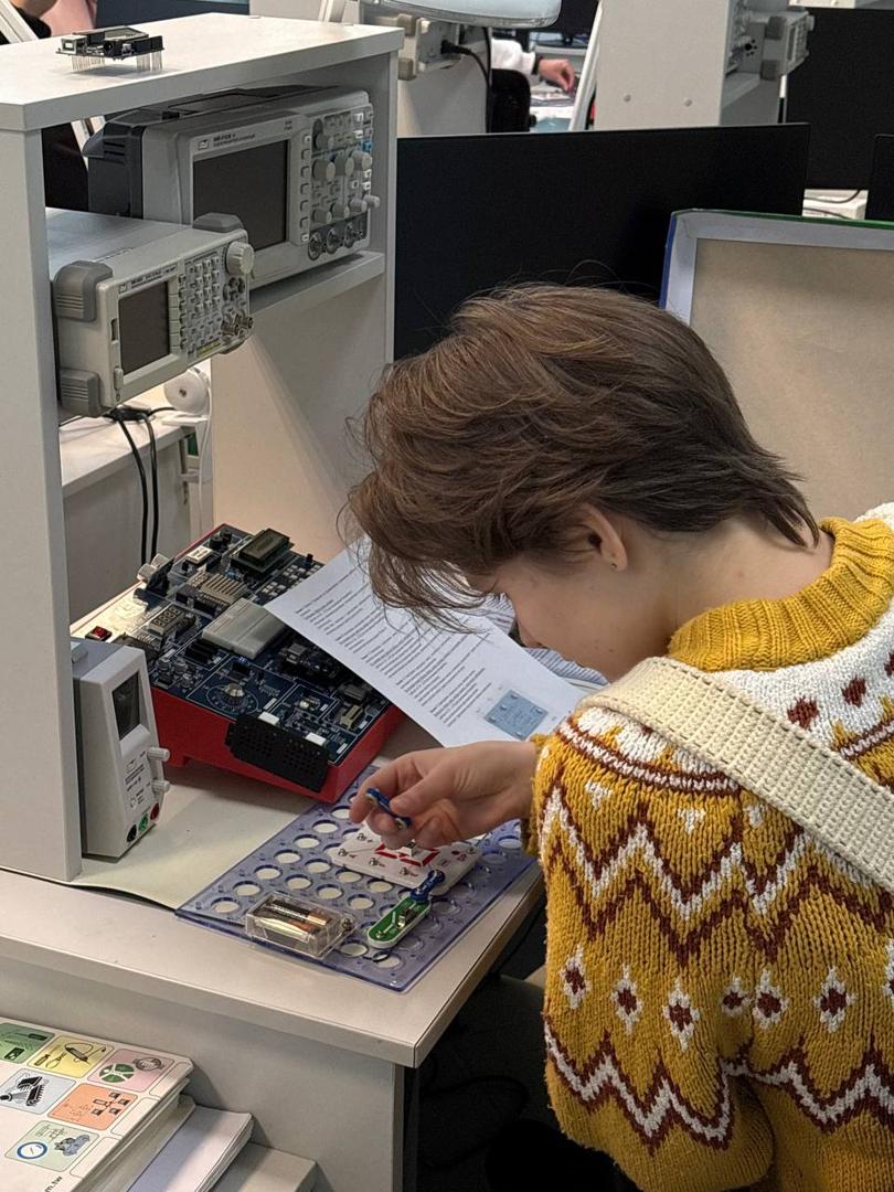 Изображение №5