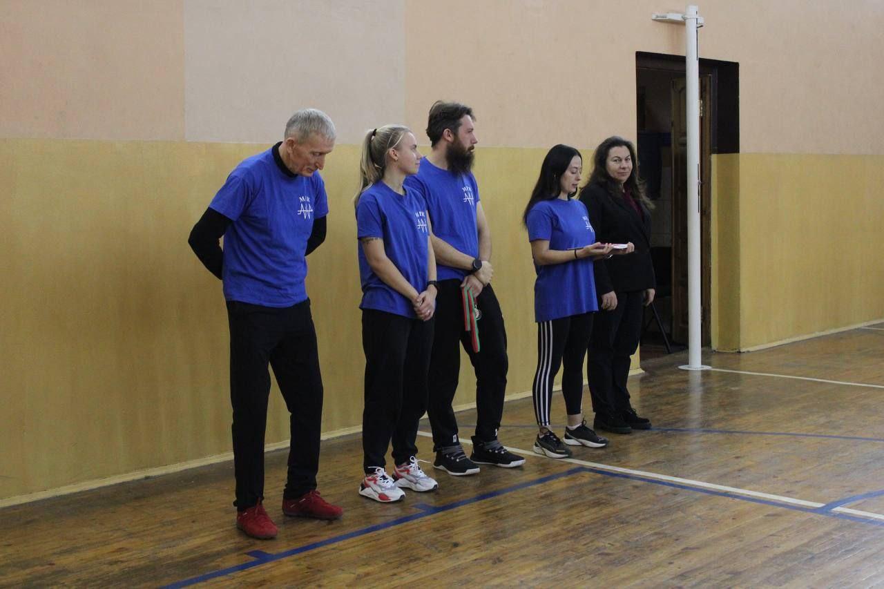 Изображение №6