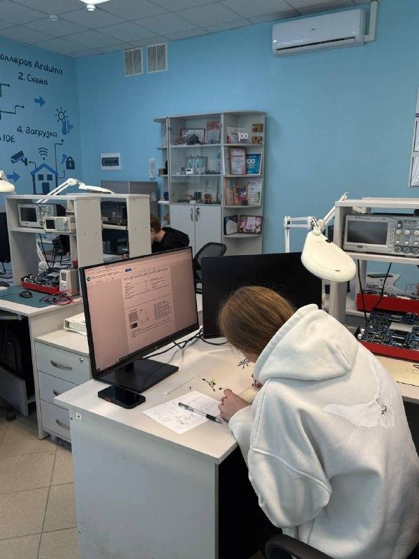 Изображение №4