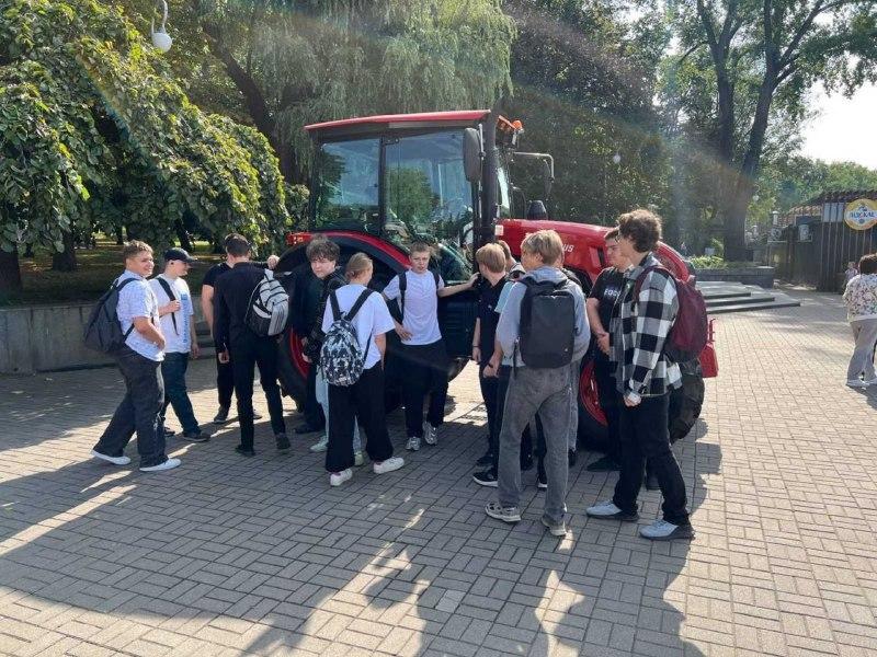 Group 5k9091 visited the "Festival of Professions"