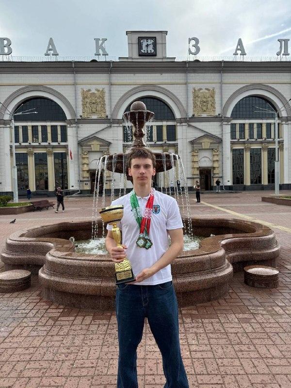 Изображение №4