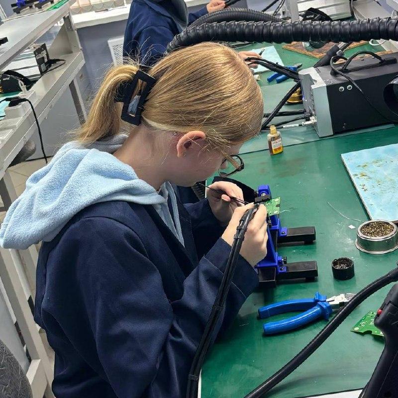 Изображение №4