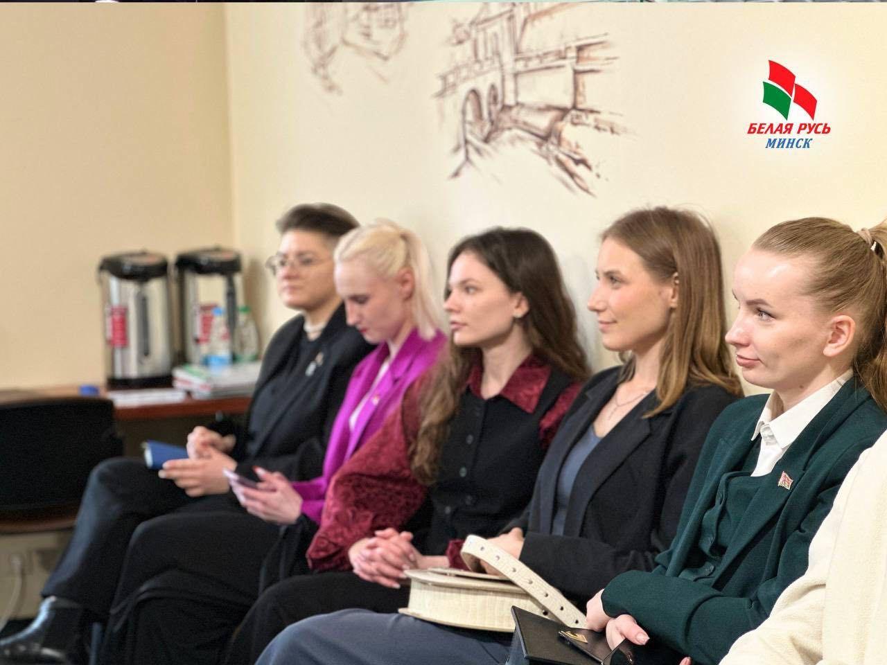 Изображение №4