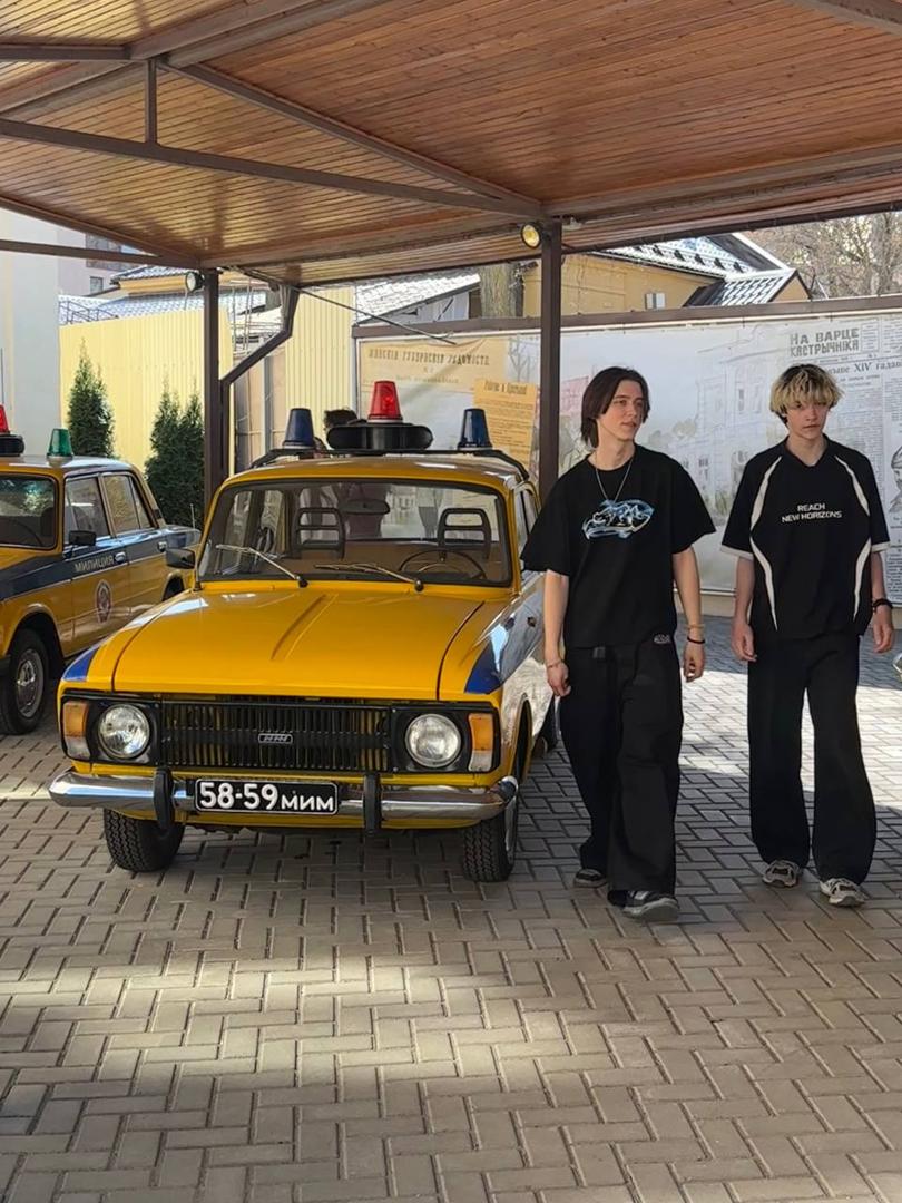 Изображение №10