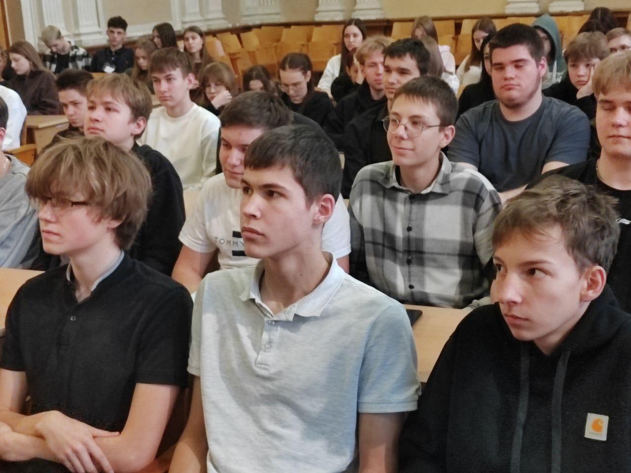 Изображение №6