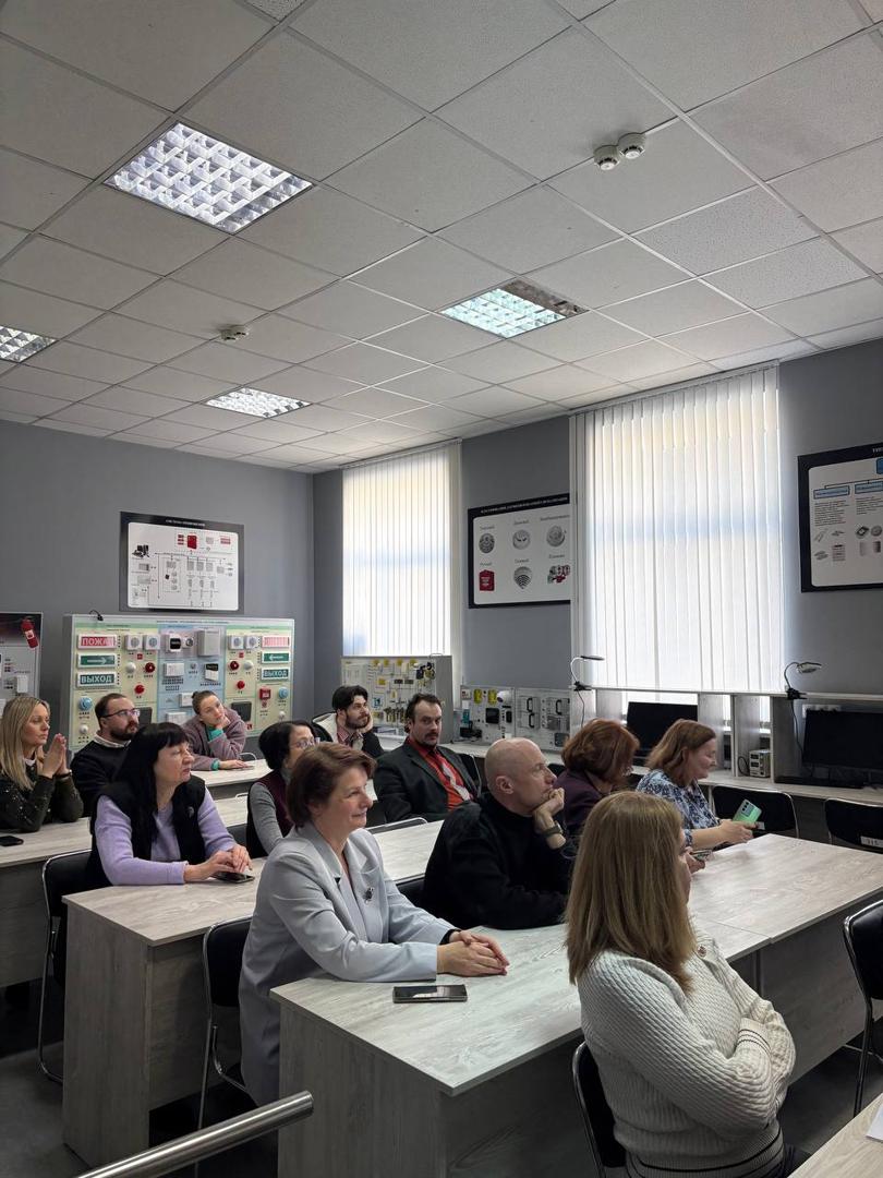 Изображение №4