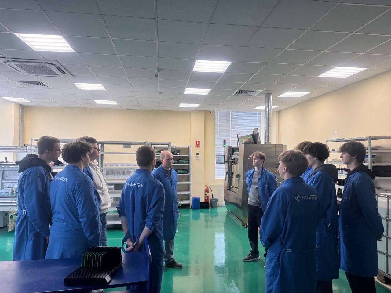 Изображение №5