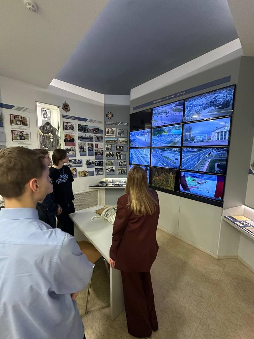 Изображение №7