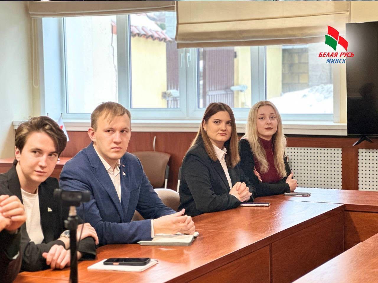 Изображение №5