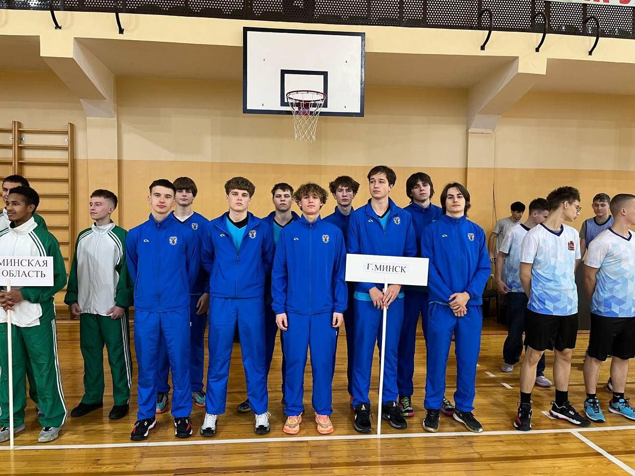 Изображение №6