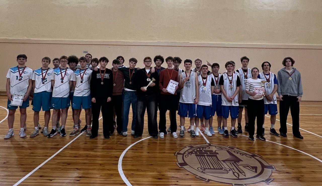 З 28.10.2025 па 20.11.2025 праходзіла гарадская Спартакіяда навучэнцаў каледжаў-2025 па баскетболе 5х5.