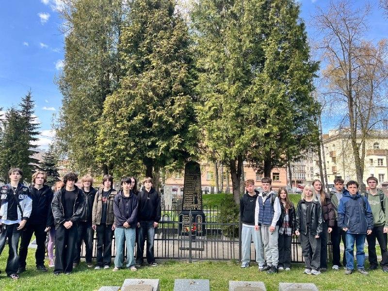 Изображение №5