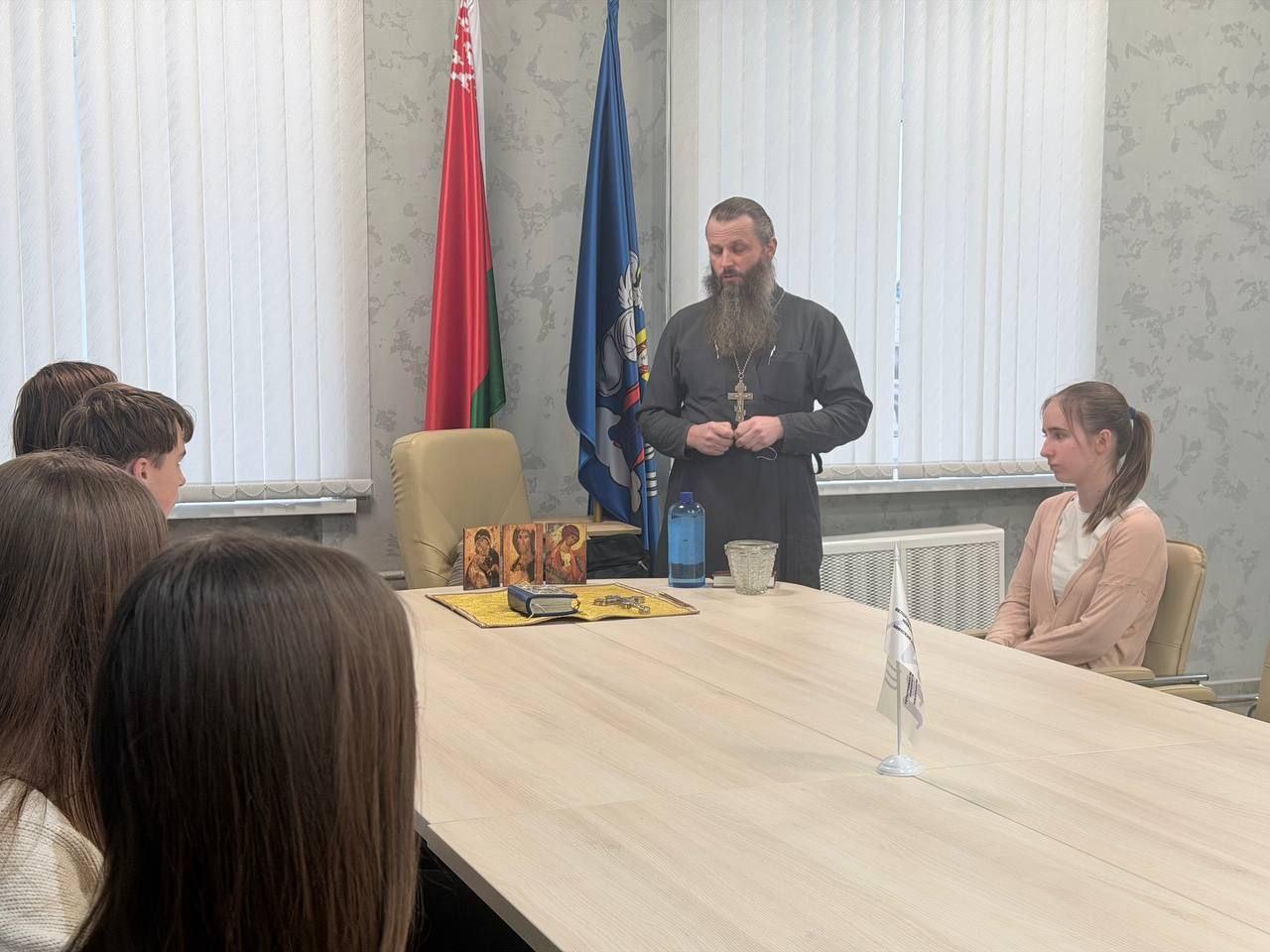 Изображение №5