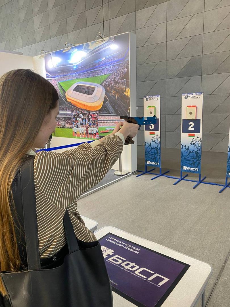 Изображение №10