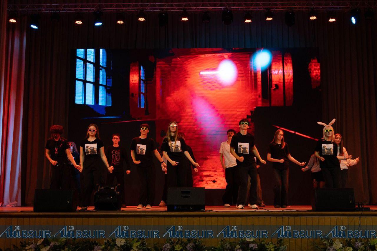 Изображение №10