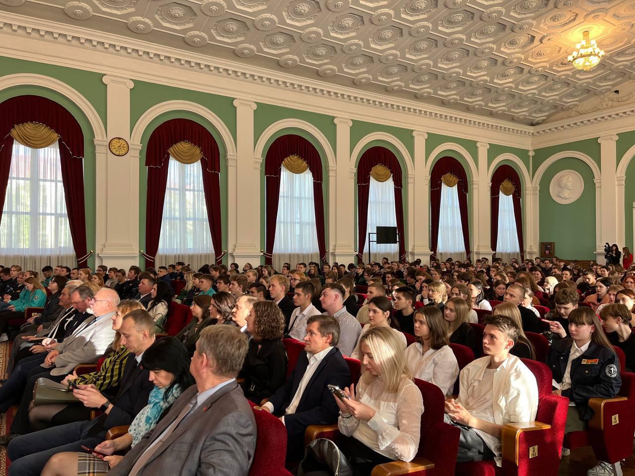 The closing ceremony of the third working semester in the Sovetsky district of Minsk.