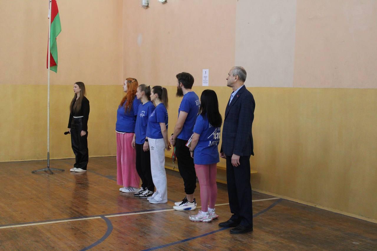 Изображение №4