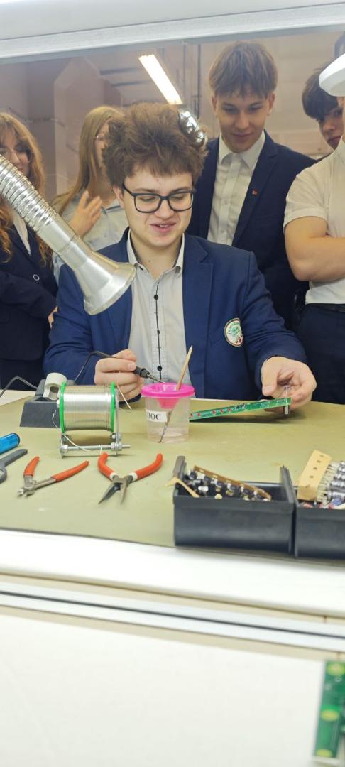 Изображение №5