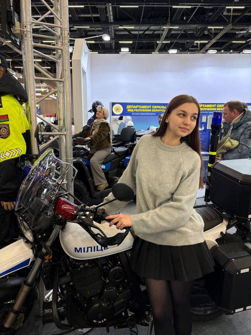 Изображение №4