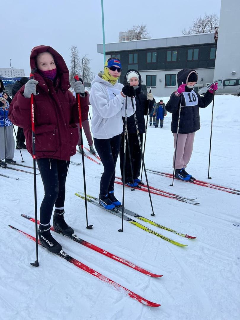 Изображение №6