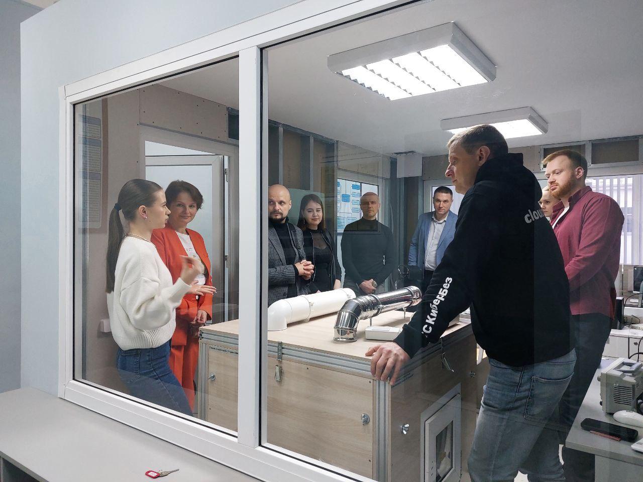 Изображение №8