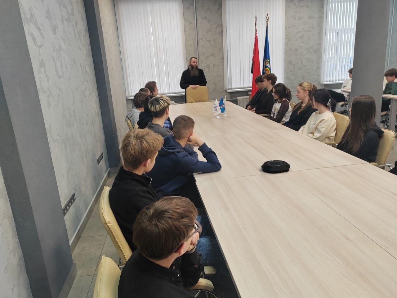 Изображение №4