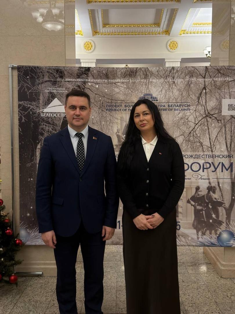 В Большом театре Беларуси в рамках социального проекта «Так просто быть вместе» прошел спектакль-балет «Щелкунчик»