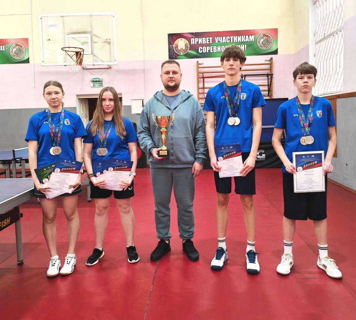 Изображение №4