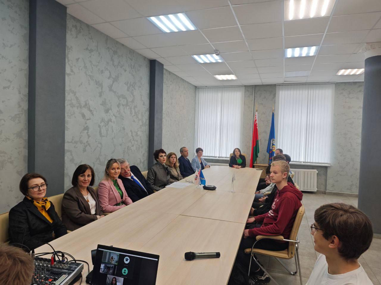 Адкрыццё канкурэнцыі з міжнародным удзелам у электронікі