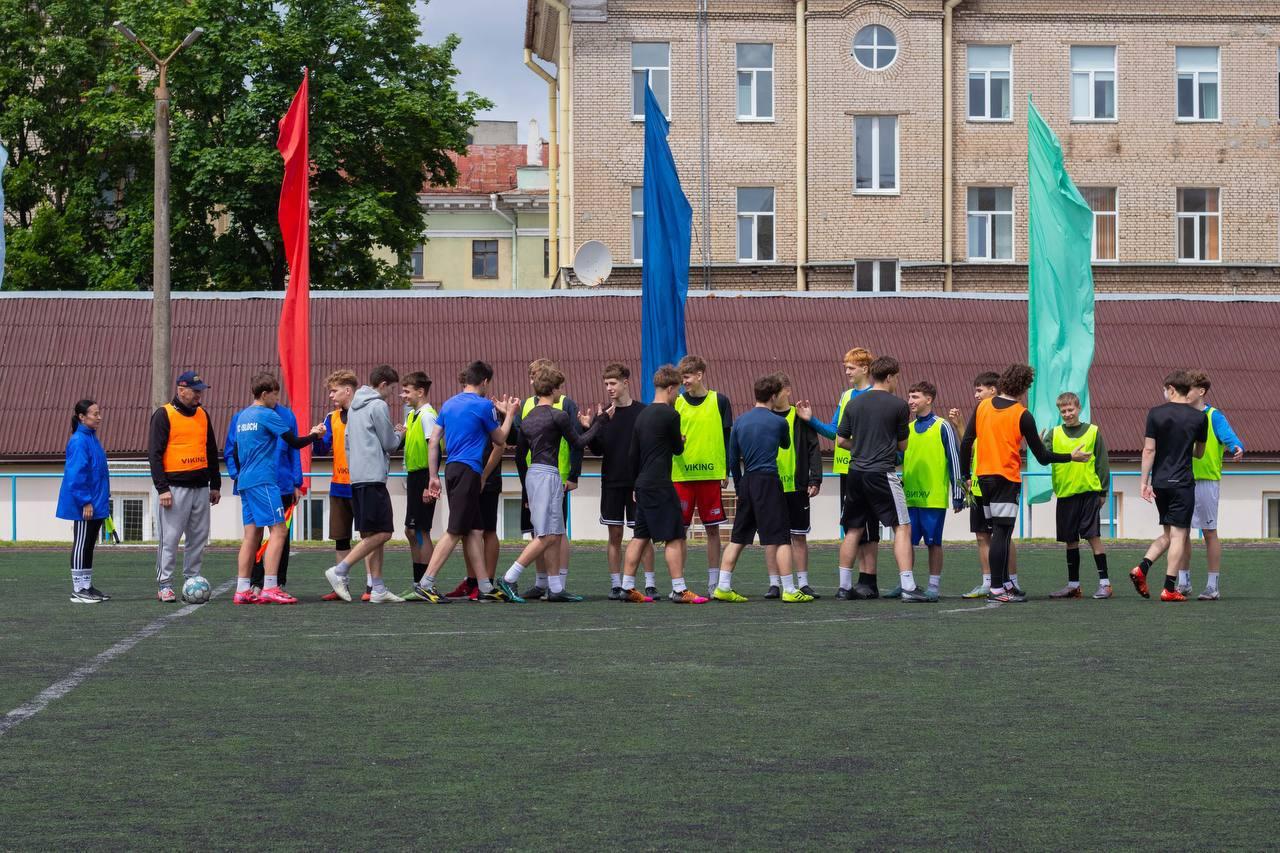 Изображение №10