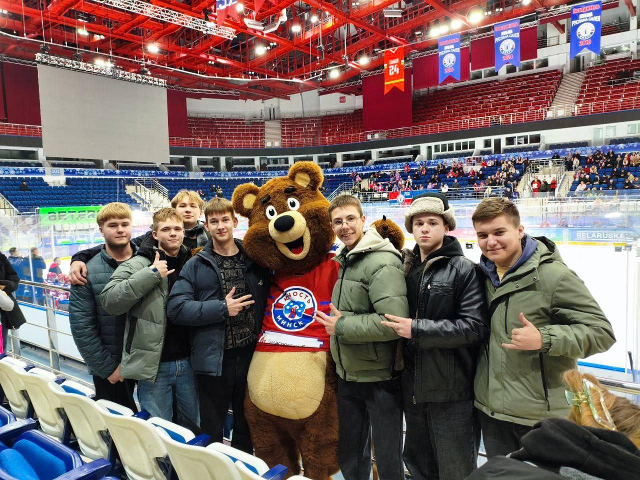 Students visited the Chizhovka Arena, where exciting matches and sports competitions take place