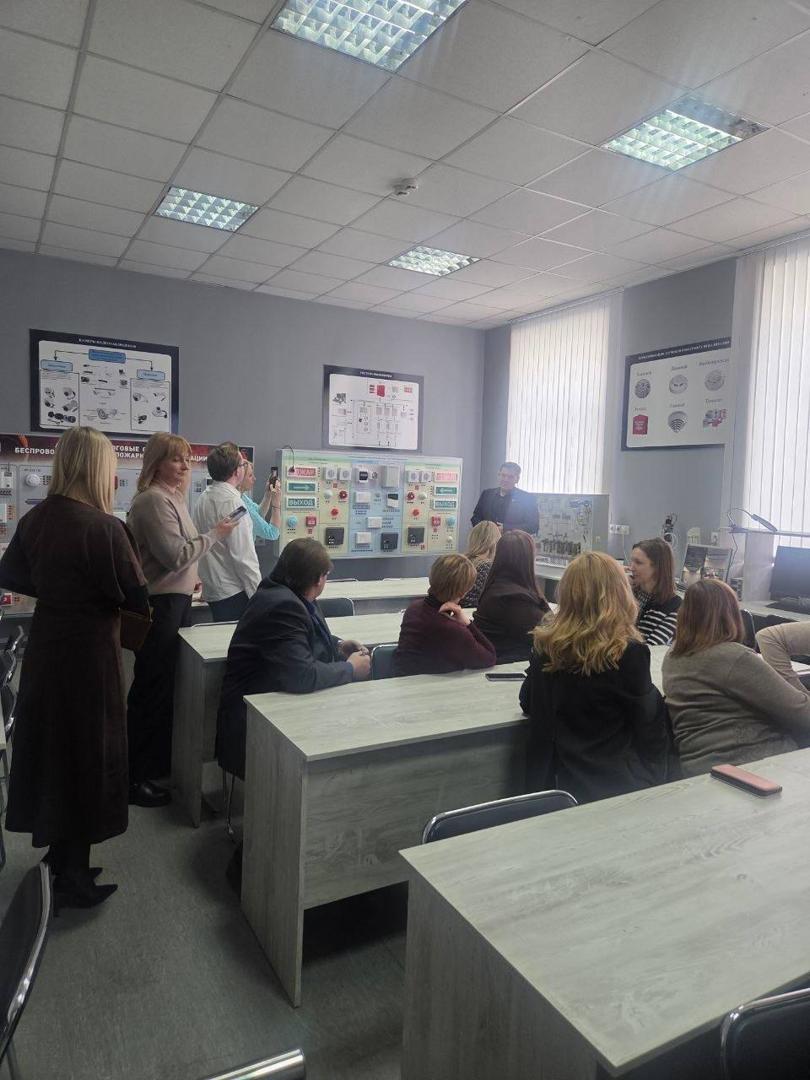 Изображение №7