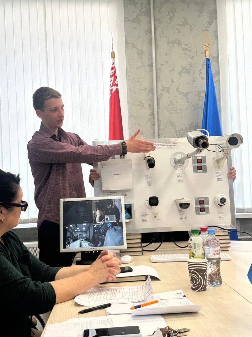 Изображение №8