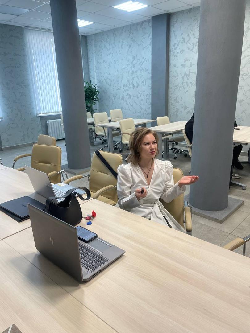 Изображение №6